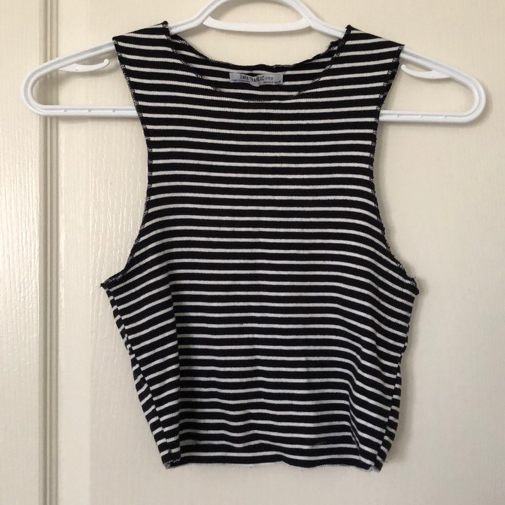 Set of 4 Crop Tops- Zara and F21 - Picture 6 of 8